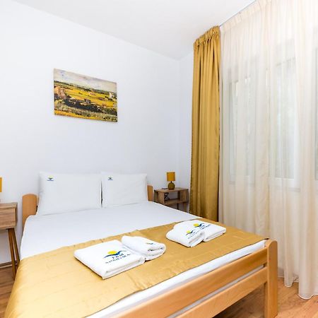 Apartmani F&M Котор Екстер'єр фото