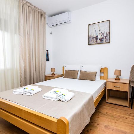 Apartmani F&M Котор Екстер'єр фото