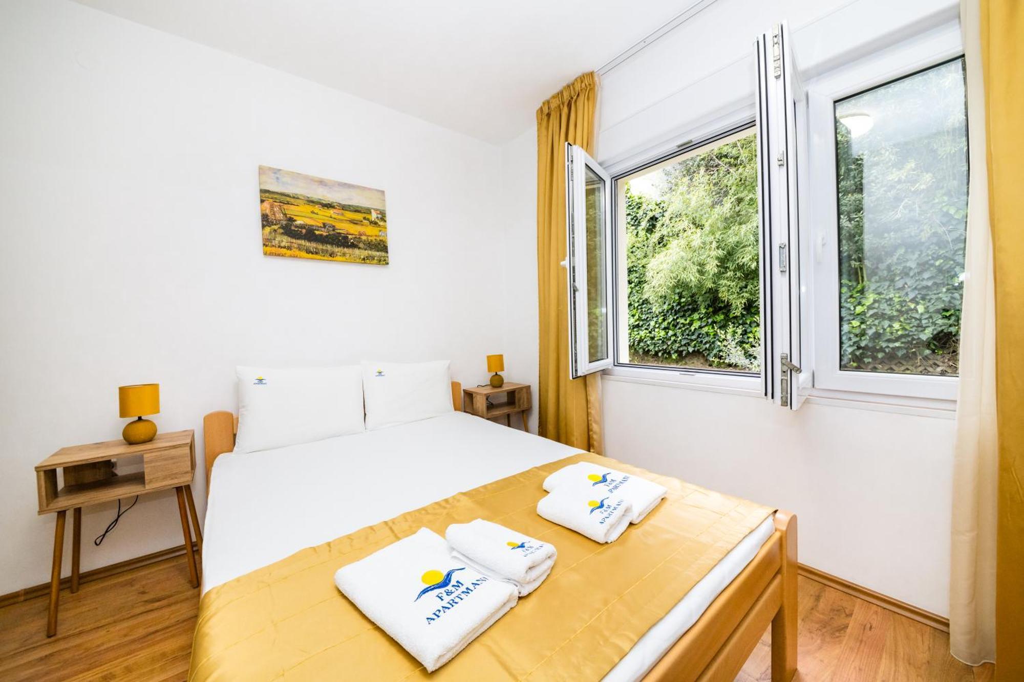 Apartmani F&M Котор Екстер'єр фото
